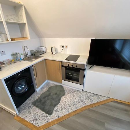 Cosy Flat In London Apartment Екстериор снимка
